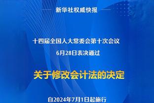 空接暴扣！欧文：之前那些嘲笑我不能空接的队友咋不笑啦？